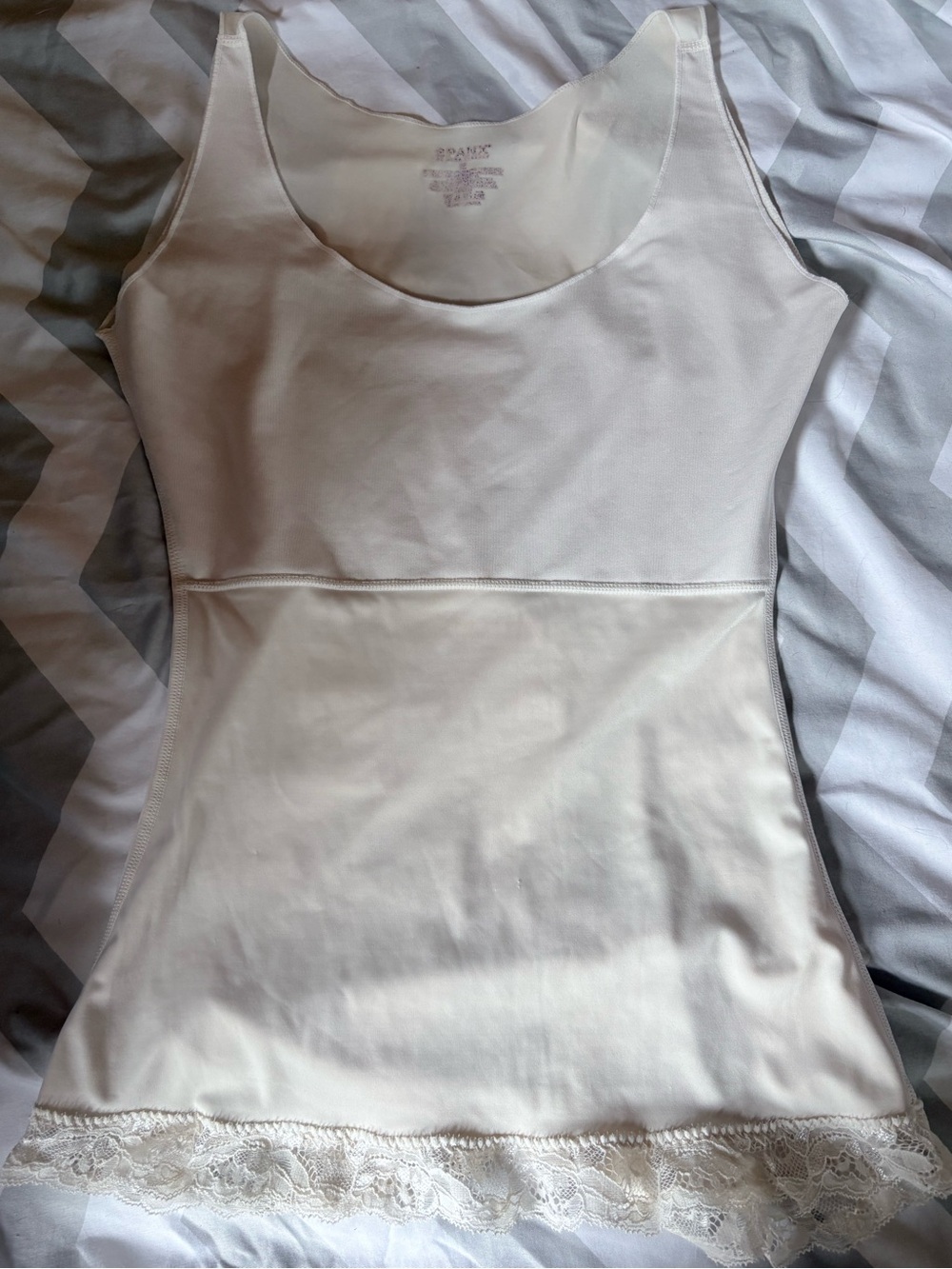 SPANX Ivory Lace-Hem Shelf Bra Tank